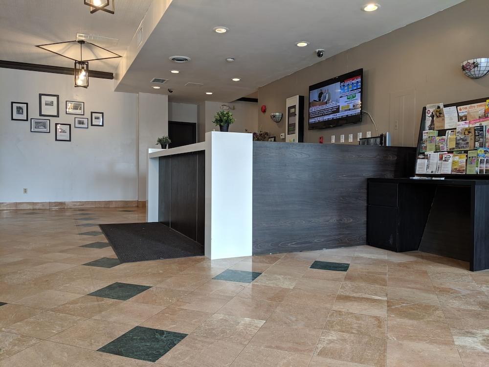 Royal Inn & Suites Γκελφ Εξωτερικό φωτογραφία