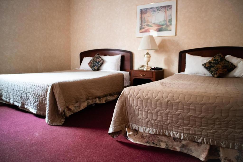 Royal Inn & Suites Γκελφ Εξωτερικό φωτογραφία