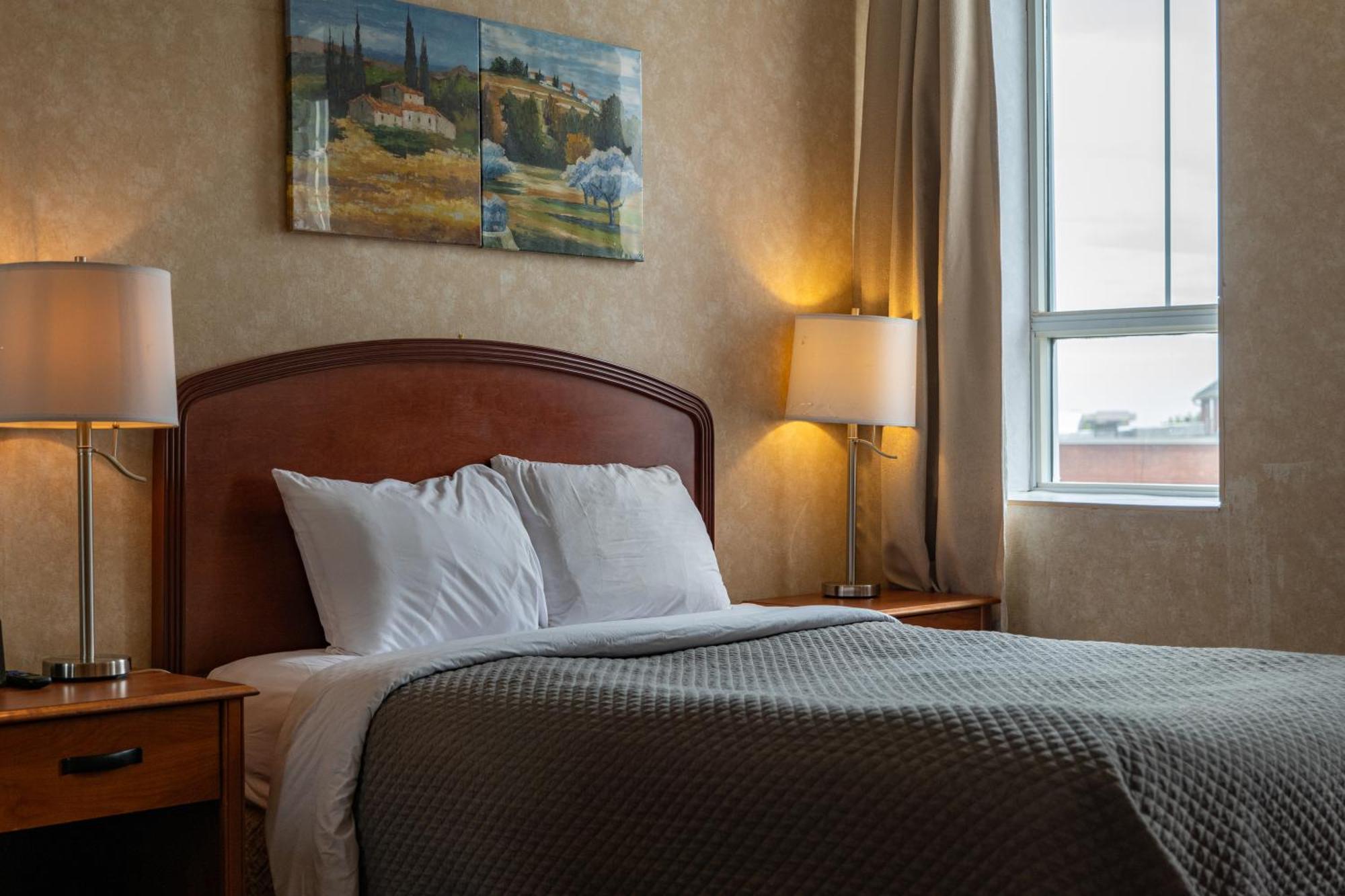 Royal Inn & Suites Γκελφ Εξωτερικό φωτογραφία